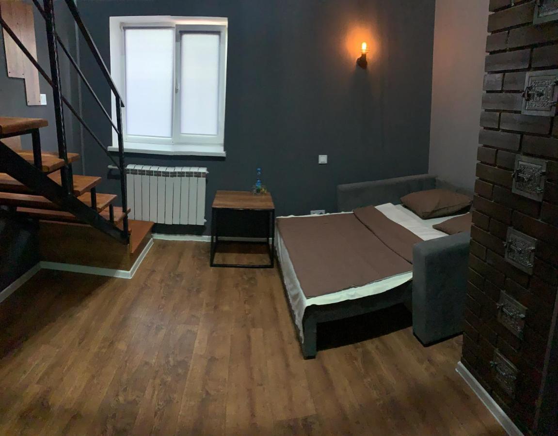 Beregynya Motel Yuzhnoukrainsk ภายนอก รูปภาพ